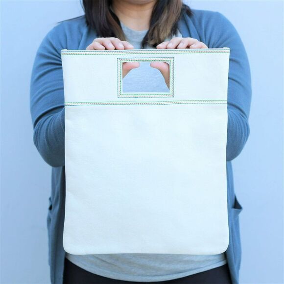 NWT Marc by Marc Jacobs Leather Foldover Oversize Clutch w Strap BEACH SAND - Picture 3 of 10